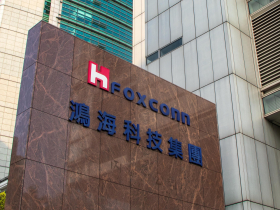 鴻海發布2030永續目標：首度納入 NbS自然解方，挑戰全球永續評級前10%